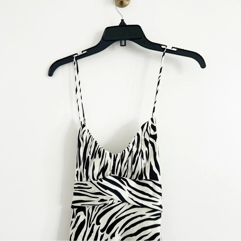 NEW Selfie Leslie Linka Zebra Print Satin Cami Strap Mini Dress Size US Small - Picture 4 of 8